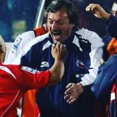 La emotiva despedida que Chupete Suazo le hizo a Bonini