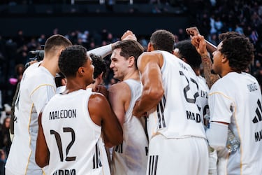 Lyles, Garuba y Feliz lo cambian todo