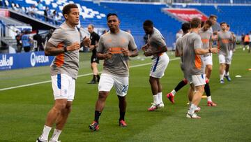 Alfredo Morelos durante el calentamiento antes de un partido con Rangers.