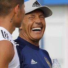 El once que probó Russo para el choque ante Independiente