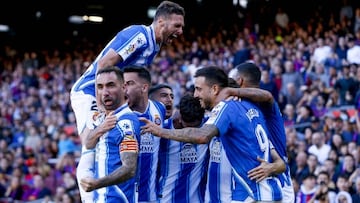 BARCELONA, SPAIN - DECEMBER 31: Joselu RCD Espanyol celebrates his goal during the 15th sesson of the Santander League match between FC Barcelona and RCD Espanyol at the Camp Nou stadium in Barcelona on December 31, 2022. (Photo by Adria Puig/Anadolu Agency via Getty Images)