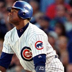 Sammy Sosa invited in from the cold as he and Cubs bury hatchet