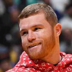 Canelo Álvarez fue el invitado de lujo del Lakers vs Clippers
