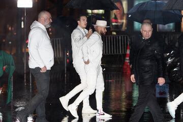 Several PSG team-mates and their partners joined Neymar as he celebrated his birthday at an all-white-themed bash at a Paris nightclub on Sunday.