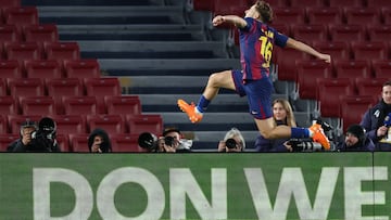 Fermín celebra un gol con el Barça.