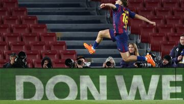Fermín celebra su primer gol en el Camp Nou.