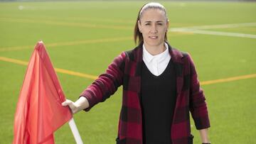 Vanesa Gimbert posa en el campo de Lezama.