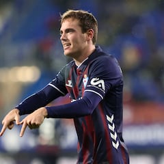 Se acabó el maleficio: Bautista hace las paces con el gol