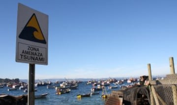 Fútbol tras el Tsunami en Caleta Tumbes