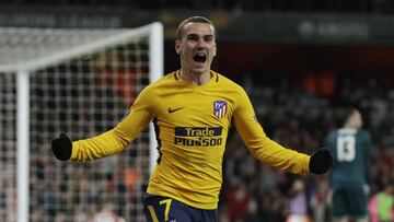 Antoine Griezmann celebrando su gol con el Atl&eacute;tico de Madrid en las semifinales de la Europa League 2017/2018 ante el Arsenal en el Emirates Stadium de Londres el 26 de abril de 2018. 