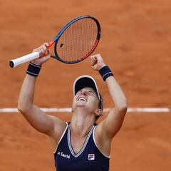 Nadia Podoroska hace historia y se mete a cuartos de final en Roland Garros