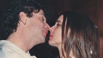 Así son las imágenes inéditas de Gustavo Cerati en Chile: “La hija de su fotógrafo me dio acceso a una bodega”