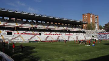 Panor&aacute;mica del Estadio de Vallecas.