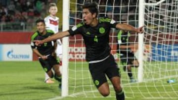 Venegas firmó el segundo gol de México ante Alemania en el cierre de la fase de grupos del Mundial Sub 17.