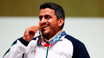 Piden al COI que retire el oro a Foroughi, acusado de pertenecer a un grupo terrorista