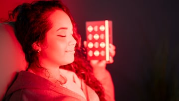 Red light therapy is a non-invasive treatment that uses specific wavelengths of red and near-infrared light to treat various skin conditions.