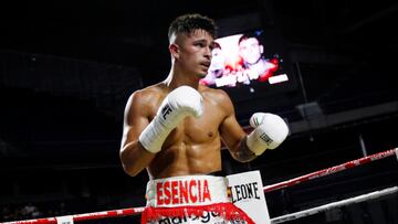 Samuel Molina en su primera defensa del Campeonato de España del superligero en el WiZink Center de Madrid.