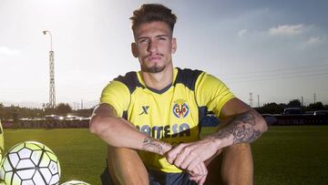 Vuelve Castillejo. No es seguro que sea titular. La gente en Málaga le adora.