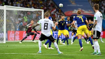 Kroos le dio la victoria a Alemania al marcar el 2-1.