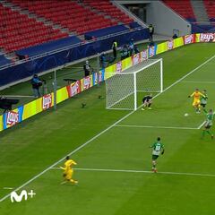 Griezmann y su golazo de tacón y caño en el Ferencvaros-Barcelona