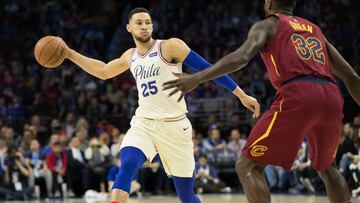 Simmons 'se nombra' Novato del Año... y molesta a Mitchell