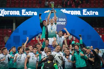 Los Guerreros tienen un trofeo Campeón de Campeones, una Copa MX y 6  títulos de Liga MX en los últimos 25 años.