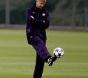 Arsene Wenger, sorprendido por el nuevo contrato de Rooney con el Manchester