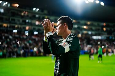 James: “Piensan que yo debo hacer absolutamente todo”