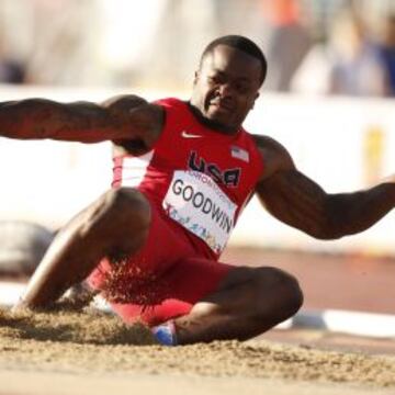 Marquise Goodwin. Receptor en invierno, saltador en verano.