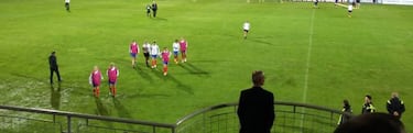 France - Spain final re-starts after two hour rain delay