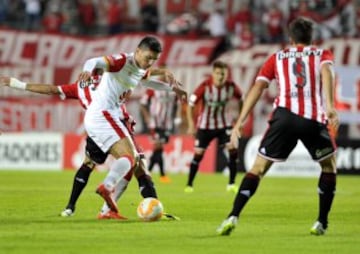 El equipo cardenal visita a Estudiantes en el primer partido de los octavos de final de la Copa Libertadores. La vuelta será en Bogotá el 12 de mayo. 