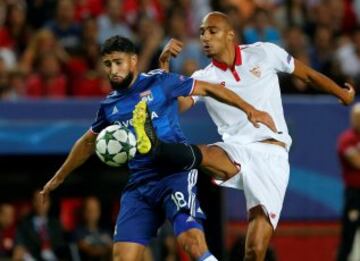  Steven N'Zonzi y Nabil Fekir