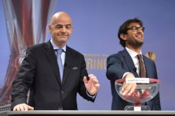 El embajador de la final de Turín, el ex internacional italiano Ciro Ferrera durante el sorteo de los cuartos de final de la UEFA Europa League en la sede de la UEFA en Nyon.