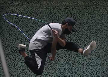 El salto con cuerda es una disciplina deportiva que cada vez está tomando más fuerza en Colombia Hay unos 2.000 deportistas en el país organizados en equipos.