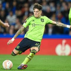 Garnacho se gana un hueco