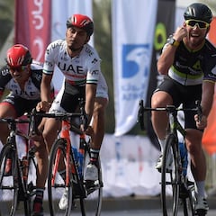 Cavendish se impuso al sprint en la Clásica Abu Dhabi-Al Ain