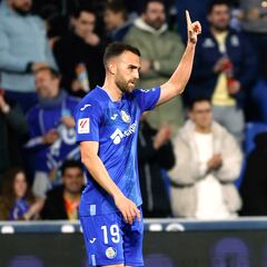 El Villarreal ofrece 20 millones por Borja Mayoral