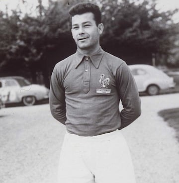 Lo que logró el delantero Just Fontaine nunca se ha visto en otra edición de un Mundial de Fútbol, el atacante no sólo se encuentra en el cuarto lugar entre los máximos anotadores de esta justa, sino que además, los 13 goles que lo colocan en ese puesto los hizo en una sola edición, la de Suecia 1958.