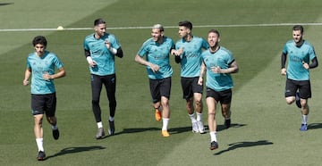 Sergio Ramos, Asensio, Nacho, Theo, Casilla y Vallejo. 