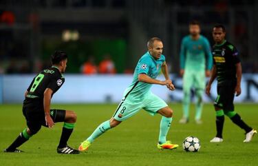 Enrique praises Iniesta ahead of 600th Barça appearance