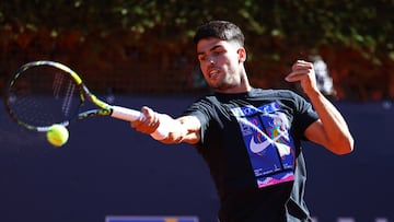 Carlos Alcaraz, durante el entrenamiento.