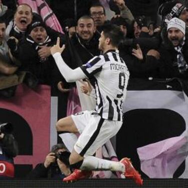 Morata ante la fe del Dortmund