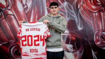 Hugo Novoa renueva con el Leipzig hasta 2024