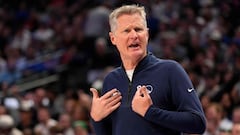 Did Steve Kerr support Kamala Harris for president, and is he a Democrat?