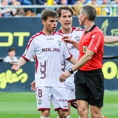 Indignación en el Albacete tras los últimos arbitrajes