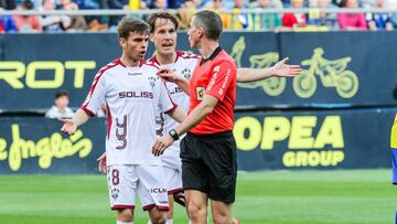 Indignación en el Albacete tras los últimos arbitrajes