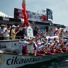 Primera bandera en la élite para Ondarroa