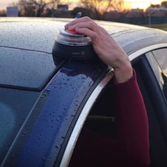 La AUCG advierte sobre la baliza V-16: “Sola, sin los triángulos, es un peligro”