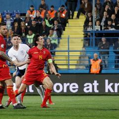 La UEFA sanciona a Montenegro a jugar a puerta cerrada