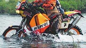 <b>ADIOS A LAS 950CC. </b>Las grandes KTM ya no estarán en el Dakar.